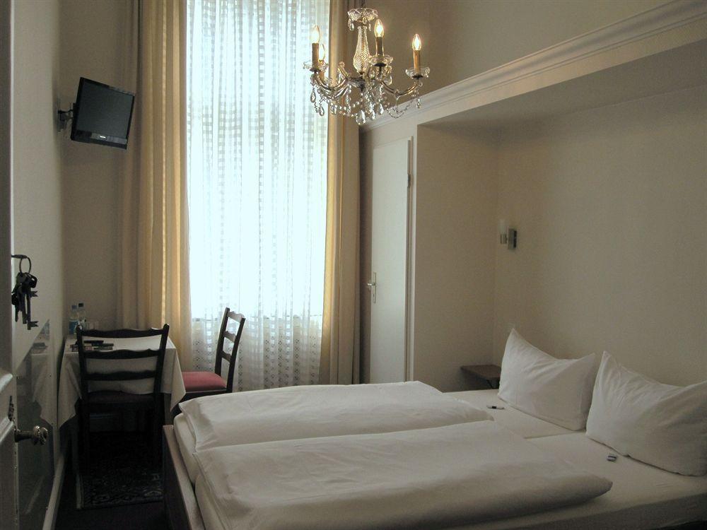 Hotel Pension Fasanenhaus Berlin Eksteriør billede