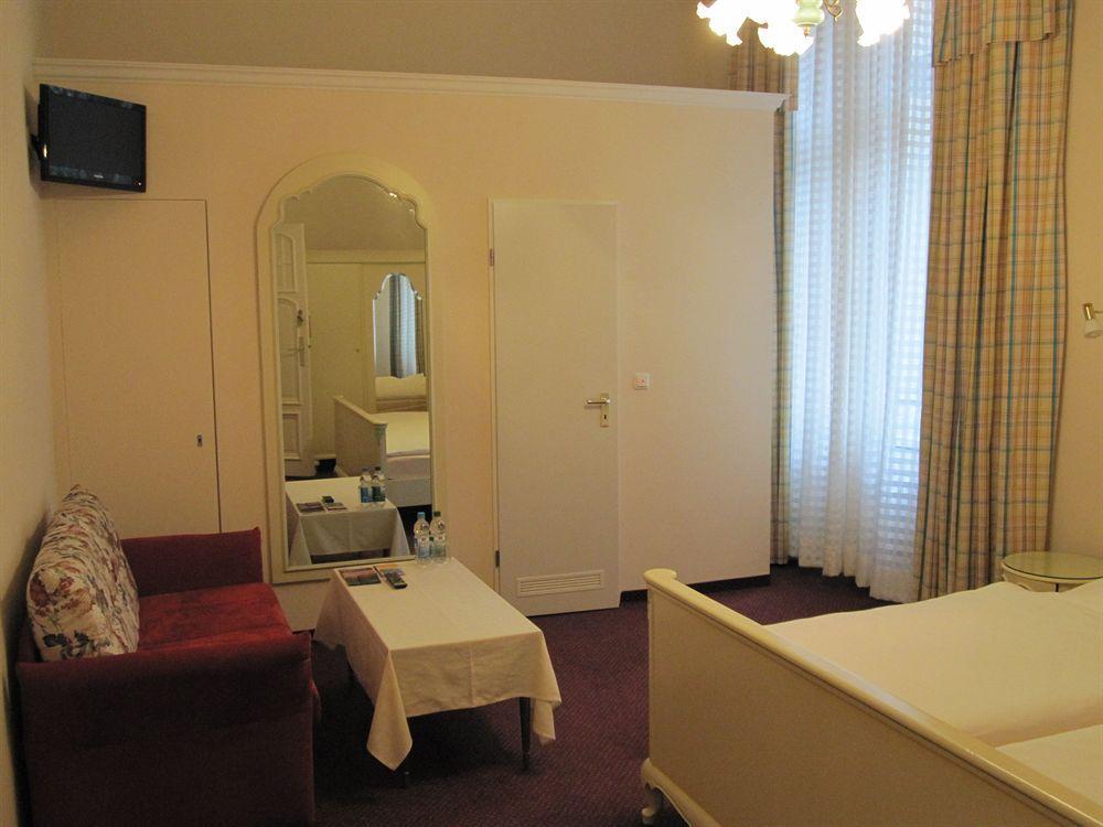 Hotel Pension Fasanenhaus Berlin Eksteriør billede