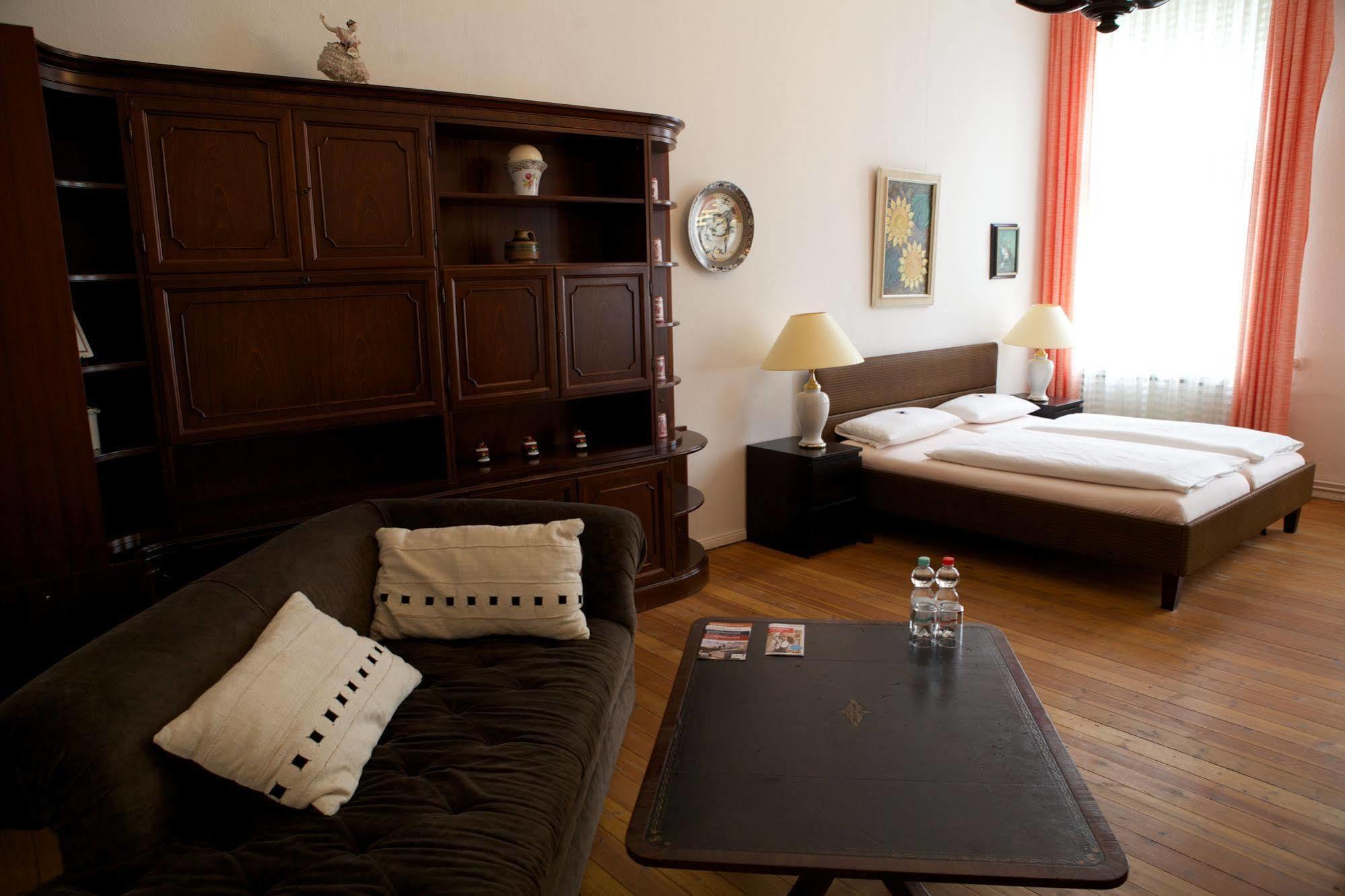 Hotel Pension Fasanenhaus Berlin Eksteriør billede