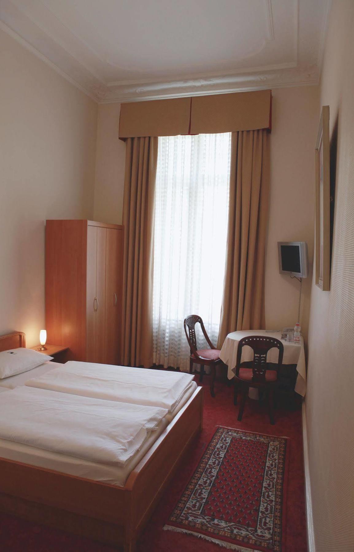 Hotel Pension Fasanenhaus Berlin Eksteriør billede